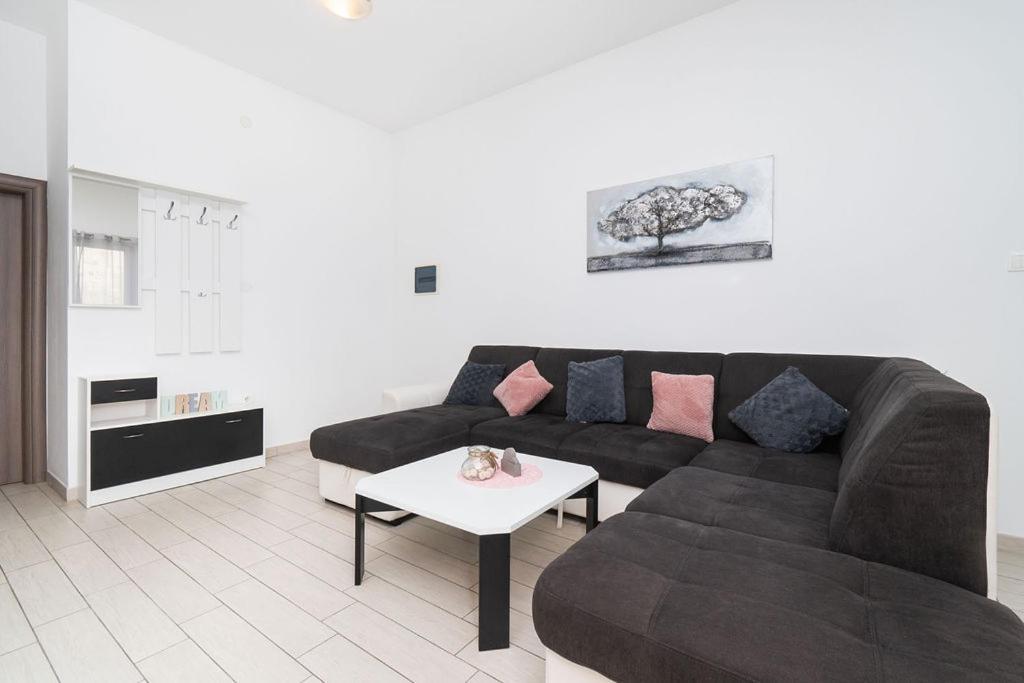Apartments Grubisic - Sibenik - Parking Included 외부 사진