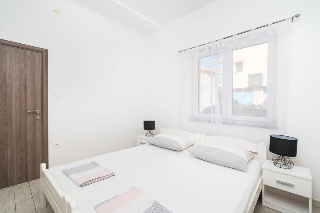 Apartments Grubisic - Sibenik - Parking Included 외부 사진