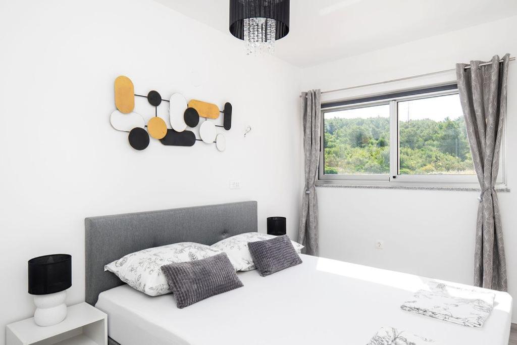 Apartments Grubisic - Sibenik - Parking Included 객실 사진